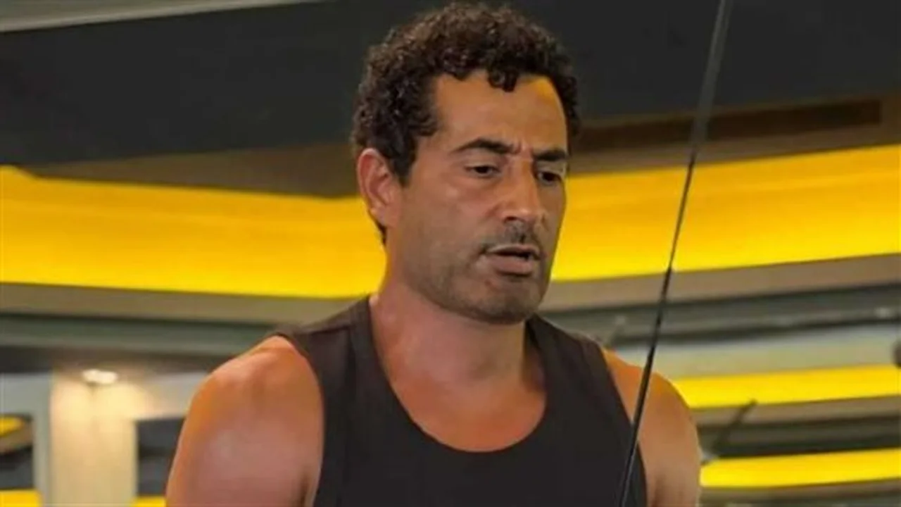 تصريحات عمرو سعد.. لماذا يغيب الزعيم عادل إمام عن الأضواء منذ فترة؟